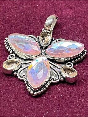 Iridescent Rainbow Fire & Peach Topaz Gemstone Butterfly Pendant set 925 Silver